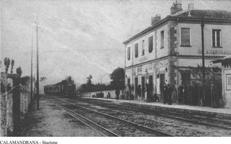 Calamandrana Railway Station (vintage photos)